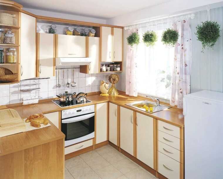 Современные кухонные интерьеры. 250 красивых и практичных идей в картинках
